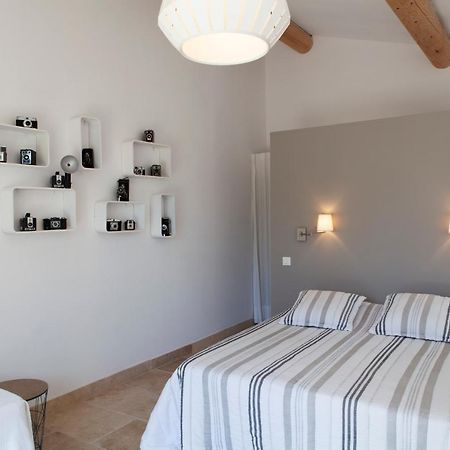 Bed and Breakfast Chambre D'Hotes Le Mirail La Motte-d'Aigues Exterior foto