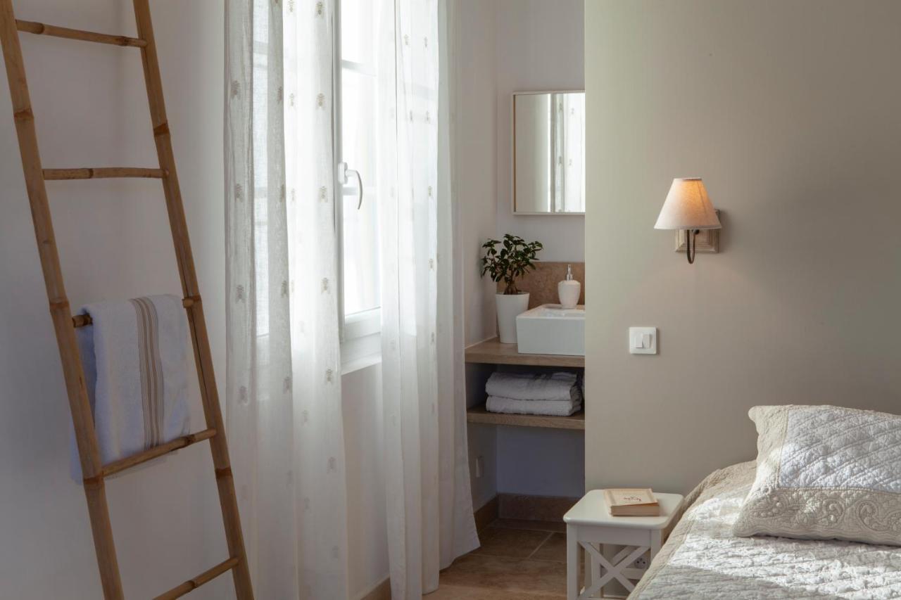 Bed and Breakfast Chambre D'Hotes Le Mirail La Motte-d'Aigues Exterior foto