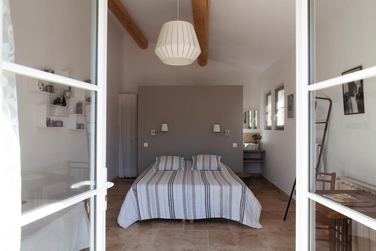 Bed and Breakfast Chambre D'Hotes Le Mirail La Motte-d'Aigues Exterior foto